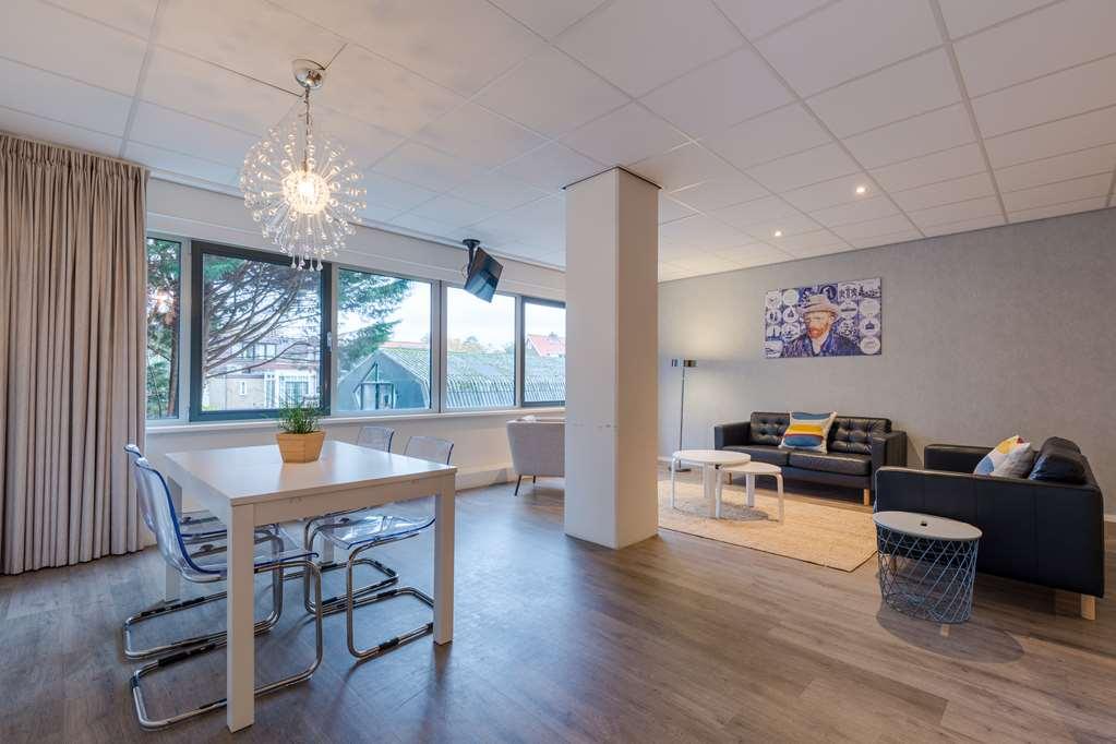 Amrath Apart-Hotel Schiphol Badhoevedorp Room photo